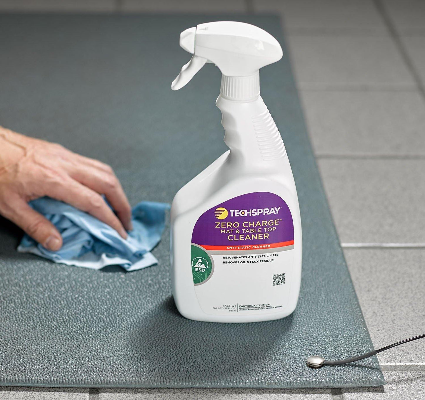 Techspray: Zero Charge Mat & Table Top Cleaner in spray bottle on zero charge mat