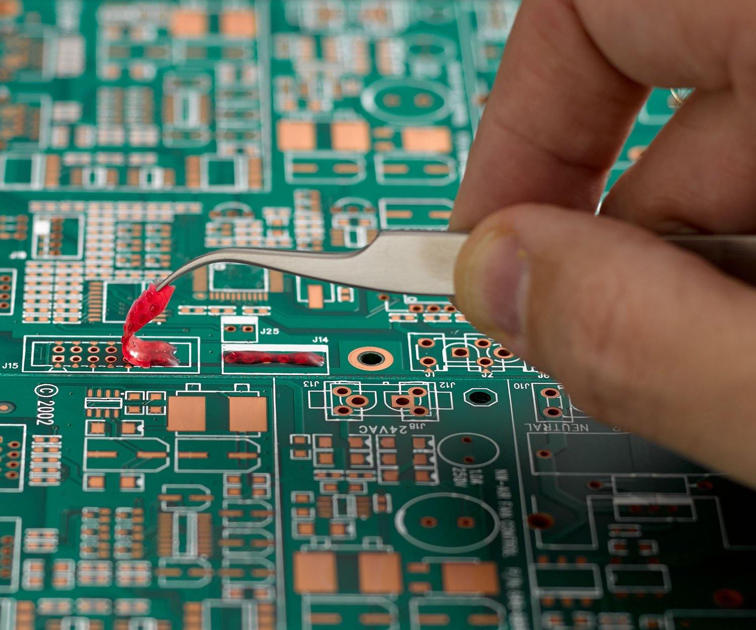 Techspray Wondermask P Peelable Solder Mask (8 Oz) demonstrated peelable solder mask when fully dried up