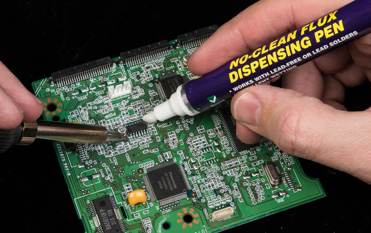 Using Techspray Trace Tech No-Clean Flux Pen 11.5ml